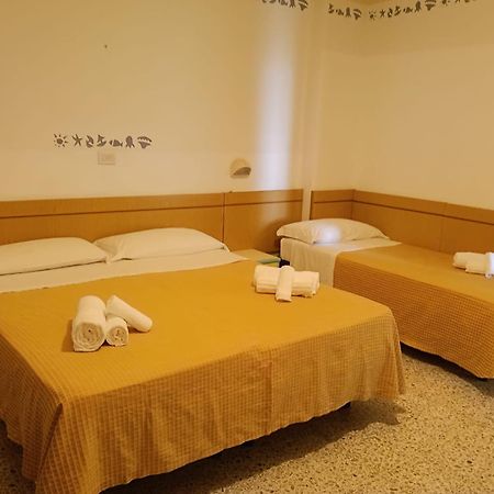 Hotel Sidney Белариа-Игеа Марина Екстериор снимка