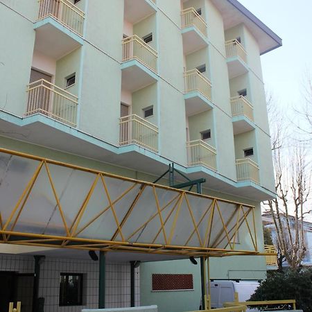 Hotel Sidney Белариа-Игеа Марина Екстериор снимка