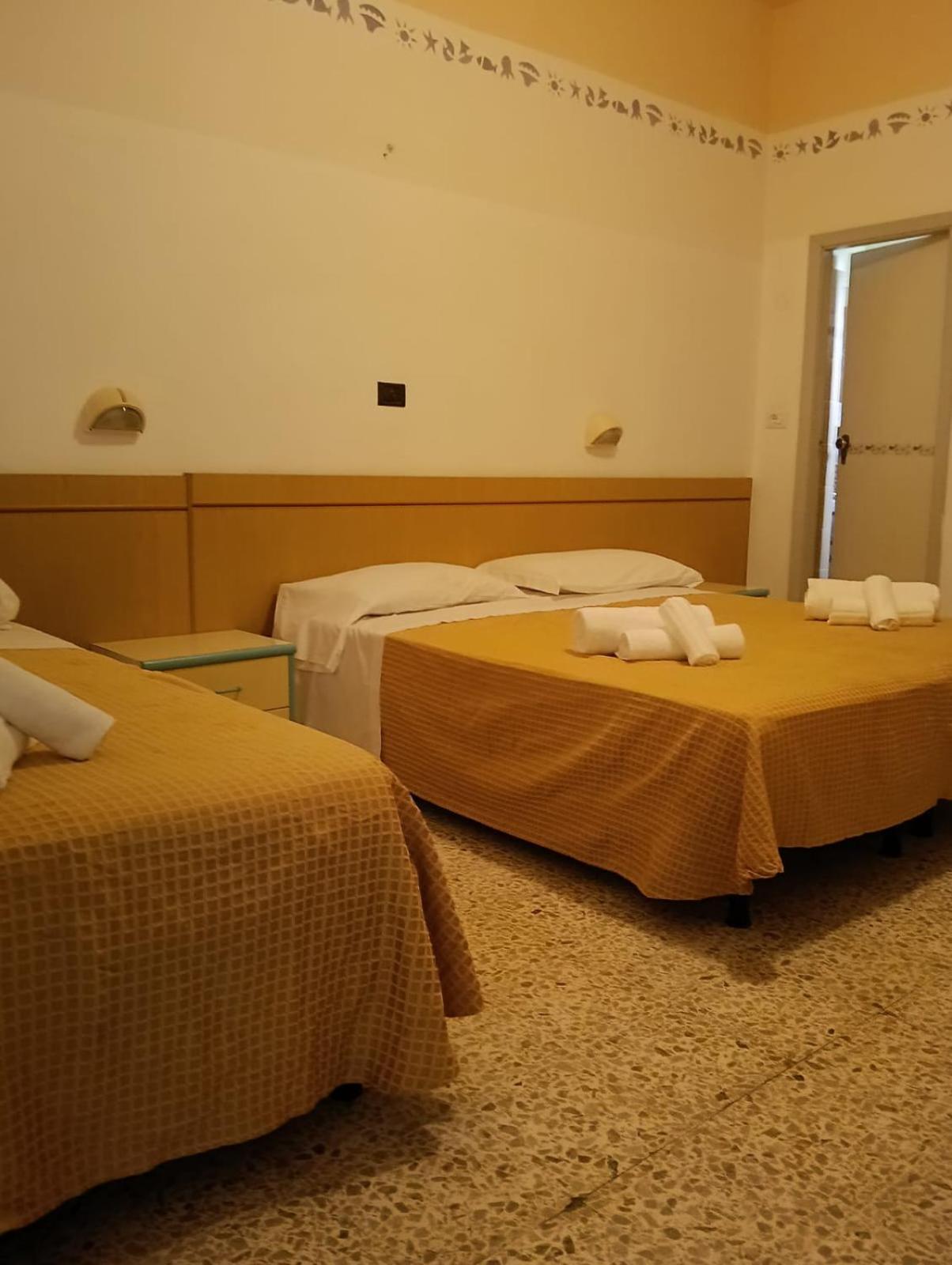 Hotel Sidney Белариа-Игеа Марина Екстериор снимка