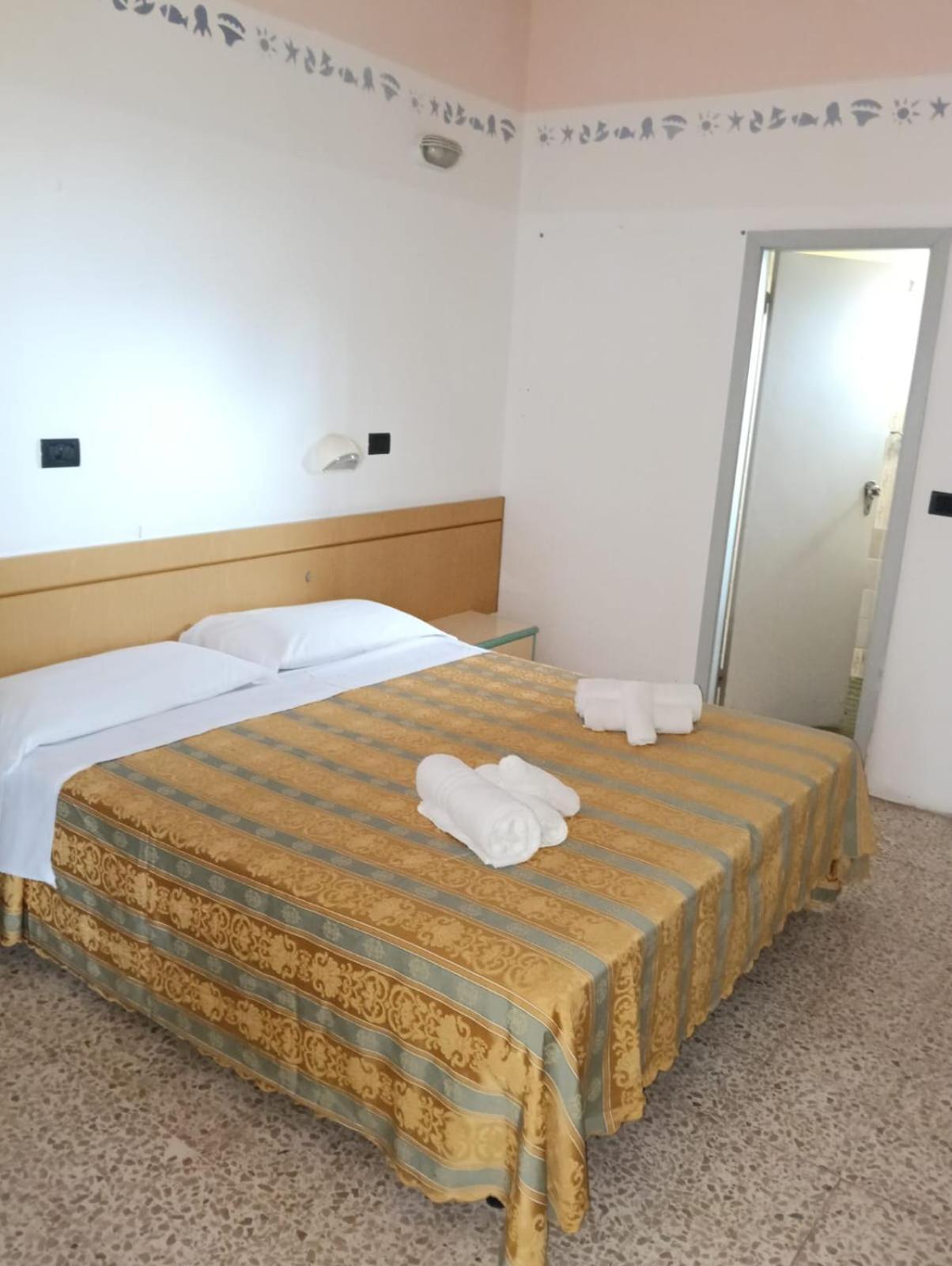 Hotel Sidney Белариа-Игеа Марина Екстериор снимка