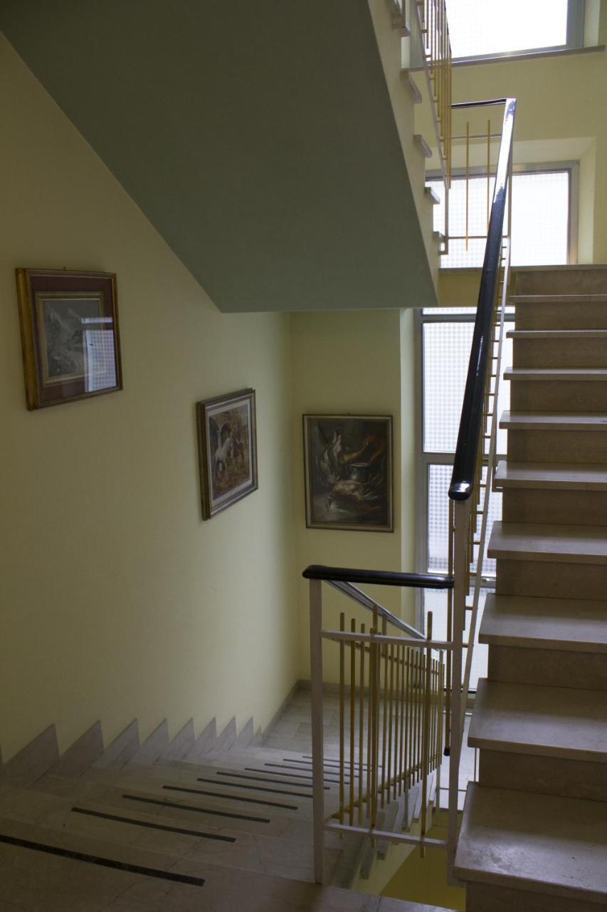 Hotel Sidney Белариа-Игеа Марина Екстериор снимка